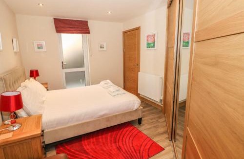 Solva House | St Harmon