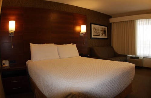 St Ignace Hotel | St. Ignace Budget Host Inn
