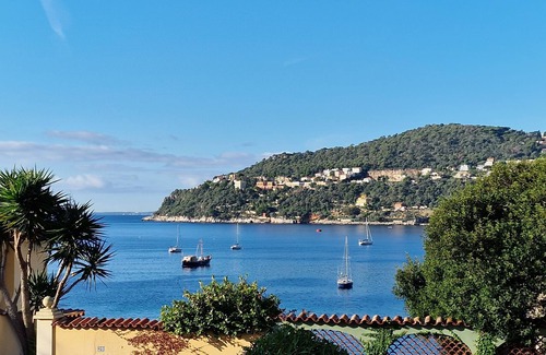 Saint-Jean-Cap-Ferrat Apartment | St-Jean-Cap-Ferrat with terrace, view and sea access