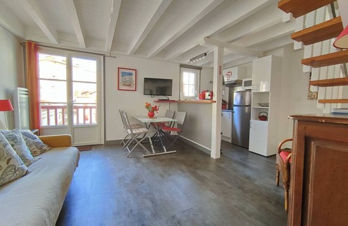 Saint-Jean-de-Luz City Center Apartment | St Jean de Luz, APPT Dupplex2 pers à 100 mètre de la plage