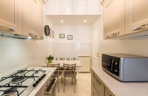 Quartiere XIII Aurelio Apartment | St. Peter's Basilica wonderful apartment great review overlooking of St. Peter