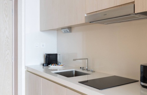 Palm Jumeirah Apartment | St.Regis The Palm Sunset view Brand new