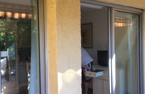 Cote d'Azur- French Riviera Apartment | ST TROPEZ PARC ET PISCINE RJB21