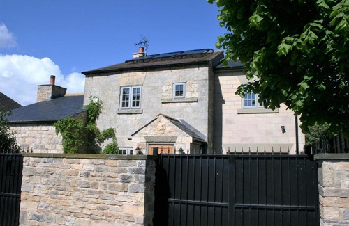 Boston Spa Bed & Breakfast | Stable Cottage