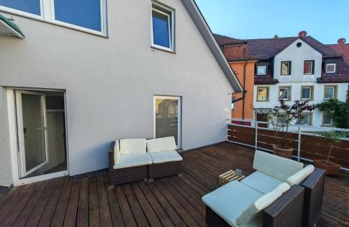 Schwaebisch Gmuend Apartment | Stadtmitte Apartment im historischen Viertel -100qm Wohnfläche & 30qm Dachterrasse