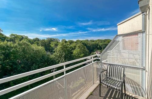 Stadtwald Apartment | Stadtwald Langzeit-Apartment - Küche - Waschmaschine - S-Bahn direkt