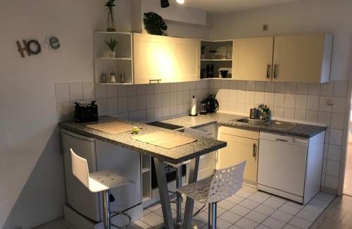 Mitte Apartment | Stadtwohnung im Zentrum mit 24-7 Self Check-In, WLAN & Smart TV