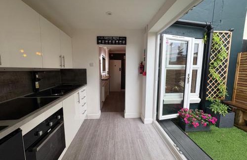 Bournemouth City Centre Villa | Stag Do accommodation, central Bournemouth
