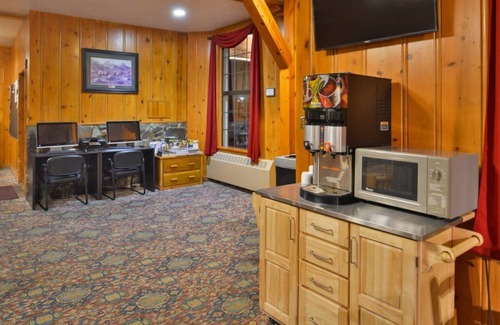 West Yellowstone Hotel | Stage Coach Inn