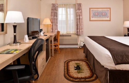 West Yellowstone Hotel | Stage Coach Inn