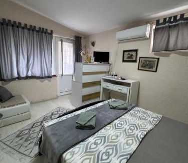 Backa Palanka Apartment | Stan na dan Break