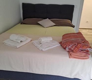 Mladenovac Apartment | Stan na dan Djole