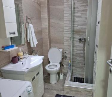 Ub Apartment | Stan na dan Ub
