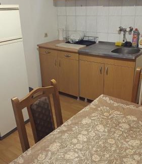 Kragujevac Apartment | Stan za 4 osobe kod Kliničkog centra