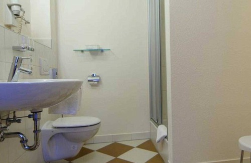 Wiesenttal Apartment | Standard Double Room - Akzent Hotel Goldner Stern & Sternla