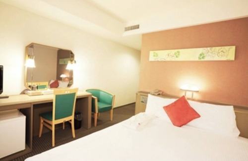 Naha City Centre Hotel | Standard Double Smoking Breakfast Included/Naha Okinawa