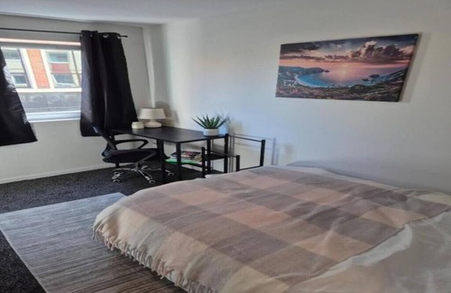 Middlesbrough Hotel | Standard Room in the centre of Middlesbrough -