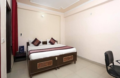 New Delhi Hotel | Standard Single Room 2 - Hotel Ramida Suites At Delhi Airportnn