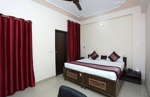 New Delhi Hotel | Standard Single Room 2 - Hotel Ramida Suites At Delhi Airportnn
