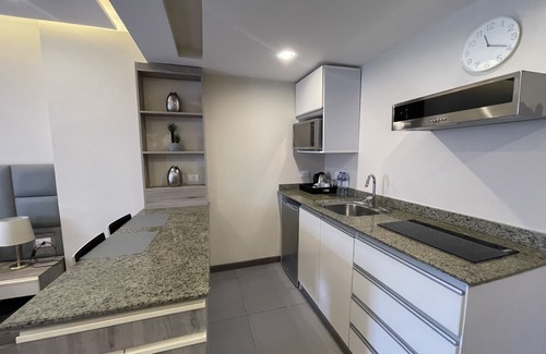 Heliopolis Apartment | Standard Studio - 5 min away from Airport