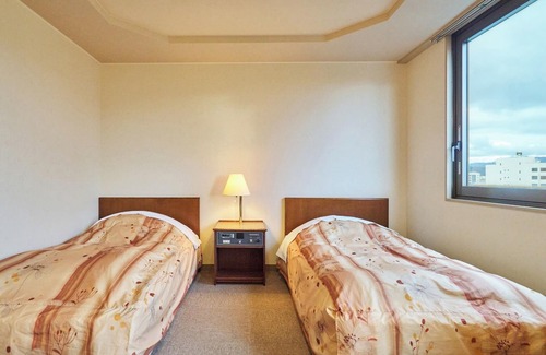 Ote Hotel | Standardroom without meals Deluxe twin on the Fukui castle ruins side/Fukui Fukui