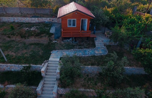 Durres Ski Chalet | Star Gazing Chalet-City View Getaway