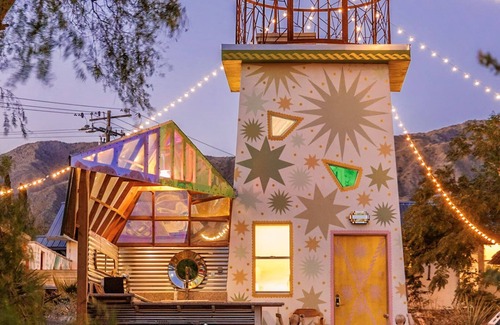 Morongo Valley Apartment | Star Tower on Animal & Art Sanctuary Near Joshua Tree