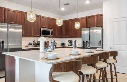 Kissimmee House | Star Wars Slide + Mario Kart Beds + Poolside Bliss Near Disney