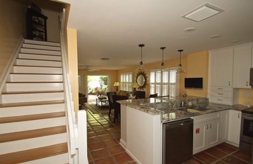 Bahama Village House | STARFISH - SUNNY TOWNHOME in QUIET TRUMAN ANNEX TWO BLOCKS FROM DUVAL ST.
