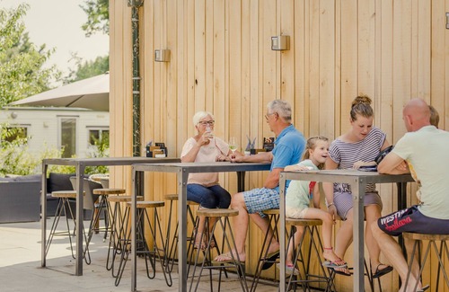 Zuna House | Starlit Tent Lodge Escape