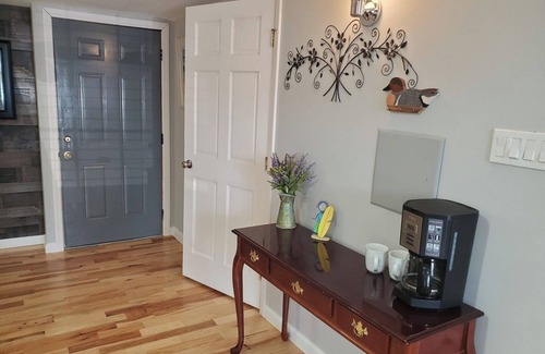 Atlantic City Apartment | Starlite Studio- Quaint Space, Easy Walk to Trop!