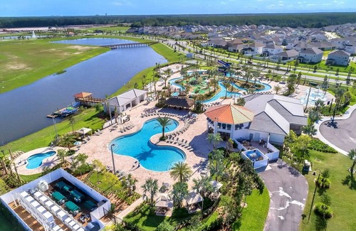 Kissimmee Cottage | Stars Align @ Storey Lake by Shine Villas #406