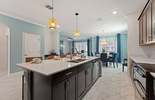 Kissimmee Villa | Stars Align @ Storey Lake By Shine Villas 6 Bedroom Villa