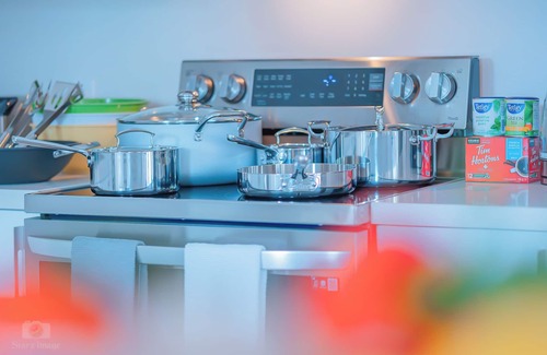 Elmsdale House | Starz At Night Luxury Suite Near Halifax Airport