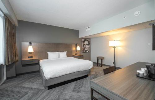 Downtown Springfield Hotel | State House Inn, Trademark Collection by Wyndham