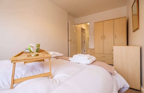 Lanark Apartment | Station Apartment in Lanark
