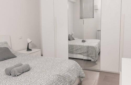 Downtown Apartment | Staurenghi Blue Apartment