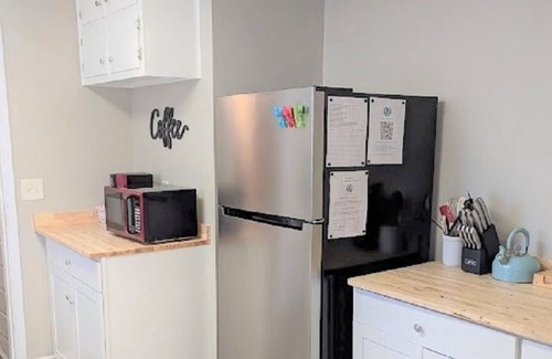 Center Point House | Stay at The Sparrow - 14 minutes to downtown