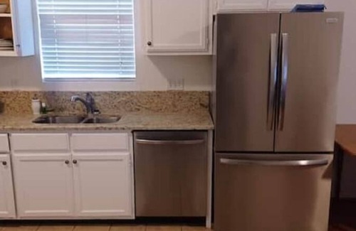 Chisholm Creek Apartment | Stay Awhile OKC