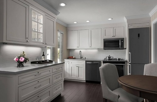 Napa Hotel | Stay Close to Black Stallion Winery! 2 Relaxing Units w/Kitchen & FREE Parking!