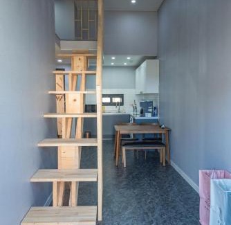 Andeok House | Stay Handol