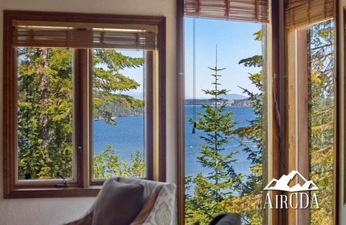 Coeur d'Alene House | Stay Here! Echo Bay Eagle`s Nest - Lake Views + Mountain Living! Sleeps 8