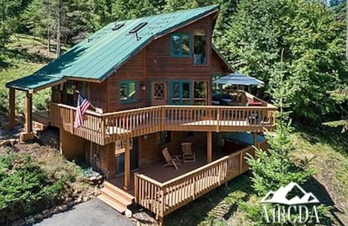 Coeur d'Alene House | Stay Here! Echo Bay Eagle`s Nest - Lake Views + Mountain Living! Sleeps 8