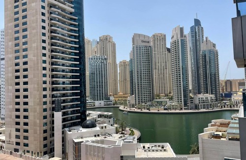 Al Satwa Apartment | Stay in heart of Dubai Marina - LUX 1BRD Apartment