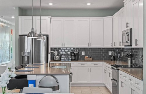 Kissimmee House | Stay Inside the Magic | Pool+Spa | Game Room