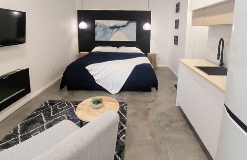 Central Okanagan Apartment | STAY.LUX private suite #1 - steps to the beach