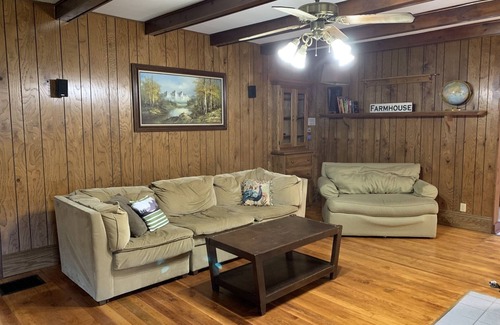 Hartstown Other | Stay on a live operating maple syrup farm!