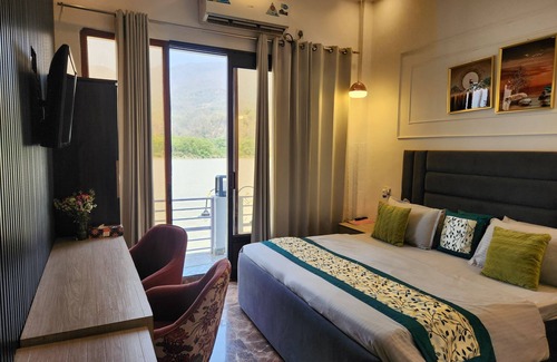 Rishikesh House | Stay On The Ganges