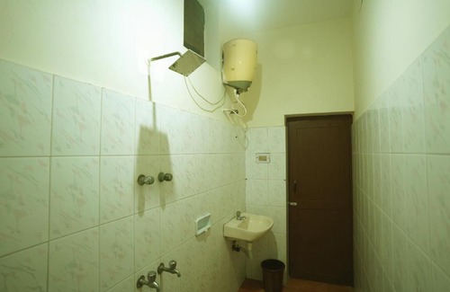Ekkatuthangal Hotel | Stay Square Inn Express Ekkaduthangal