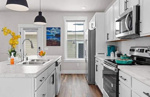 North Park House | Stay with Style in this Townhome